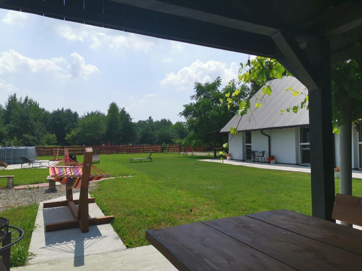 Appartamento Agrochalupki Korczowa Esterno foto