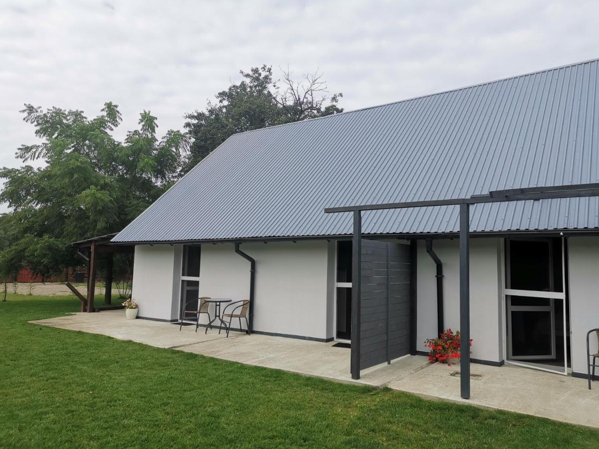 Appartamento Agrochalupki Korczowa Esterno foto