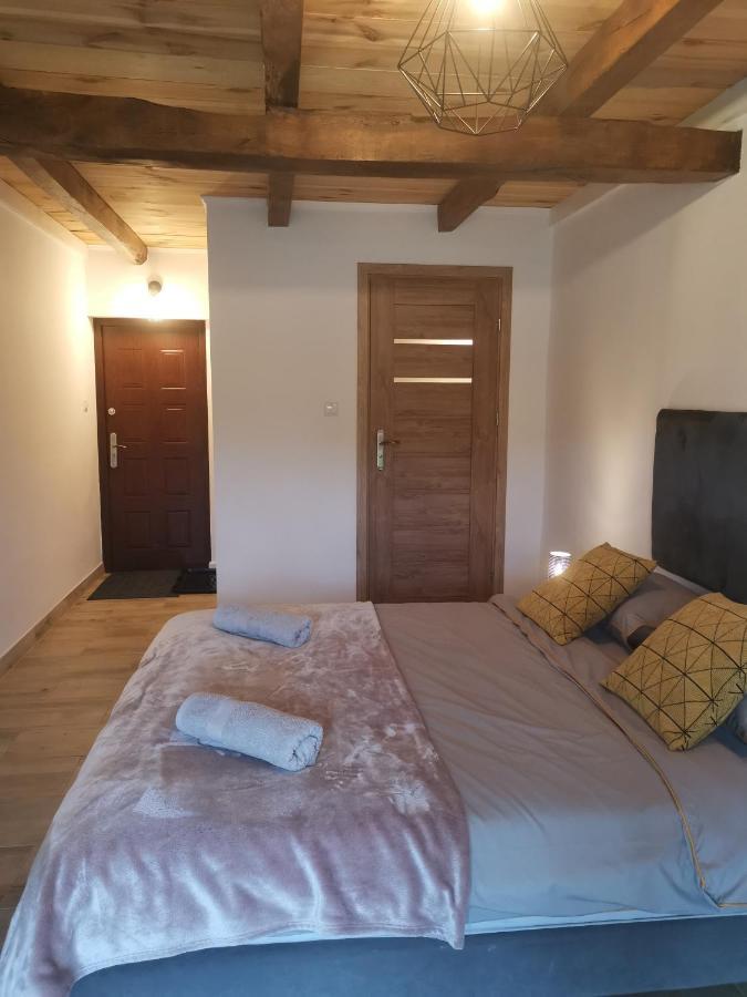 Appartamento Agrochalupki Korczowa Esterno foto